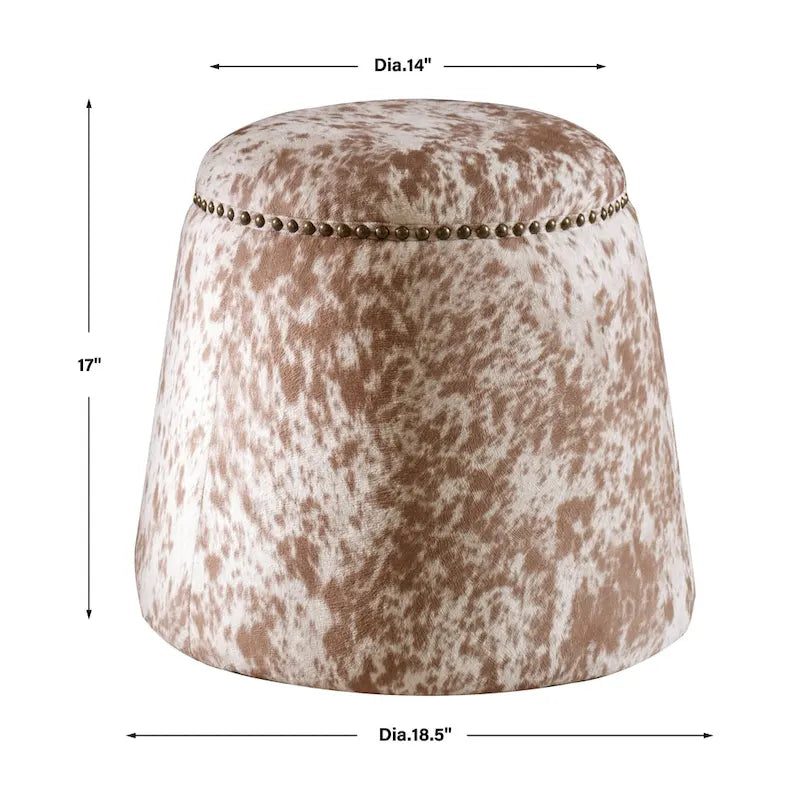 Pouf ottoman en peau de vache avec garniture de clous en laiton antique, marron et blanc