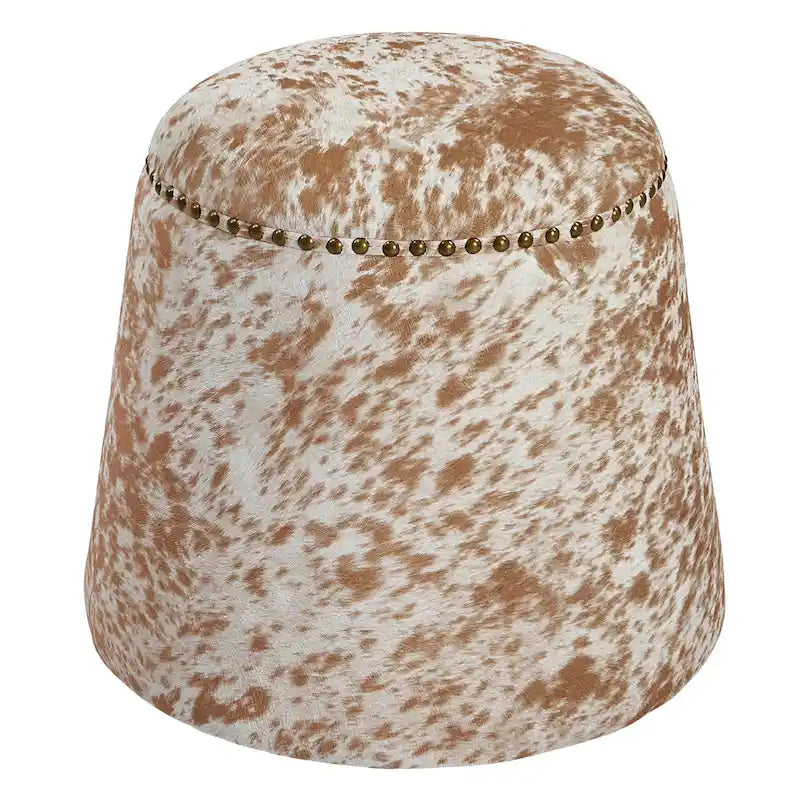Pouf ottoman en peau de vache avec garniture de clous en laiton antique, marron et blanc