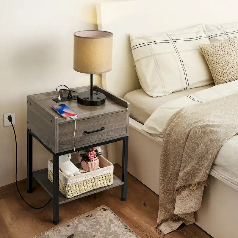 Table de chevet avec station de recharge ports USB, tiroir et étagère de rangement