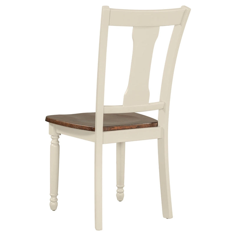 Table à manger rustique en bois de ferme avec finition vieillie