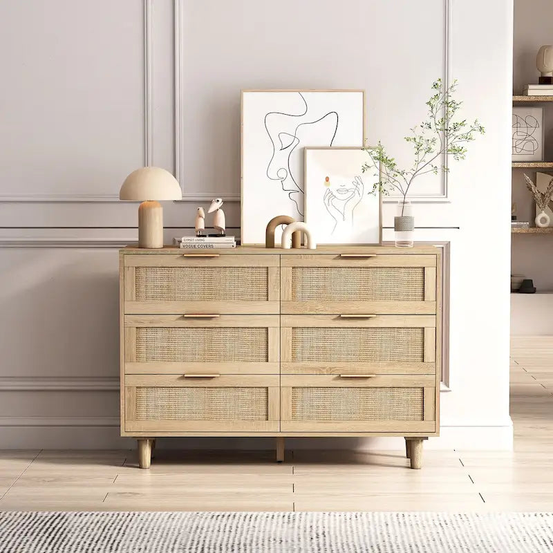 Commode en rotin à 6 tiroirs, finition naturelle avec poignées dorées