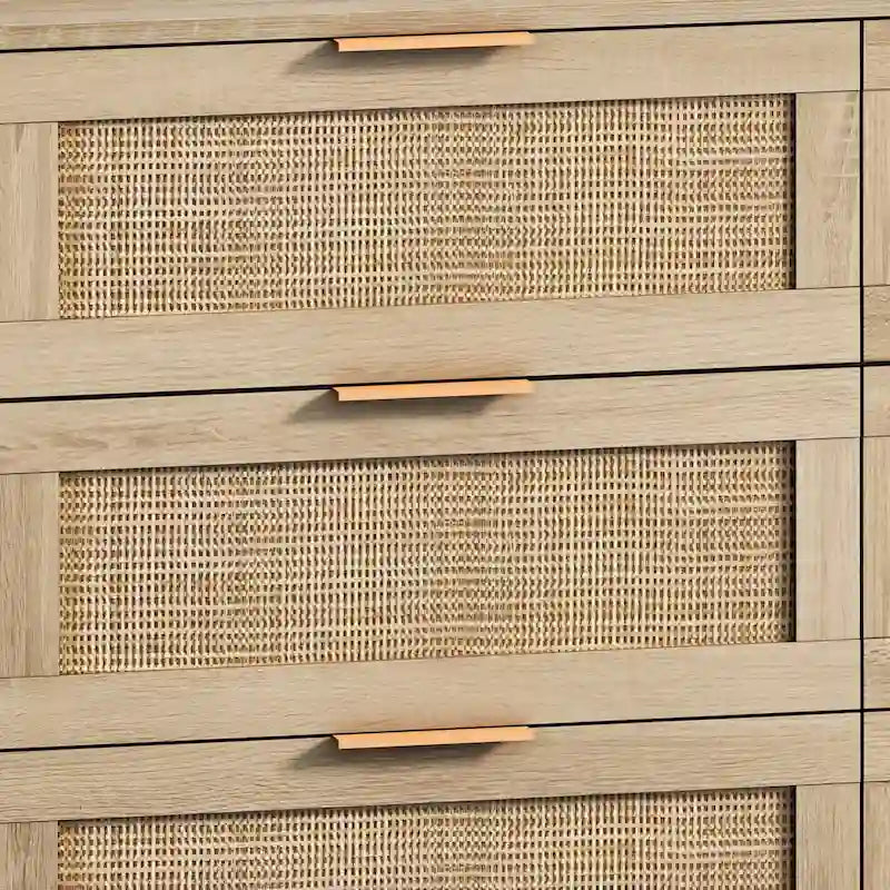 Commode en rotin à 6 tiroirs, finition naturelle avec poignées dorées